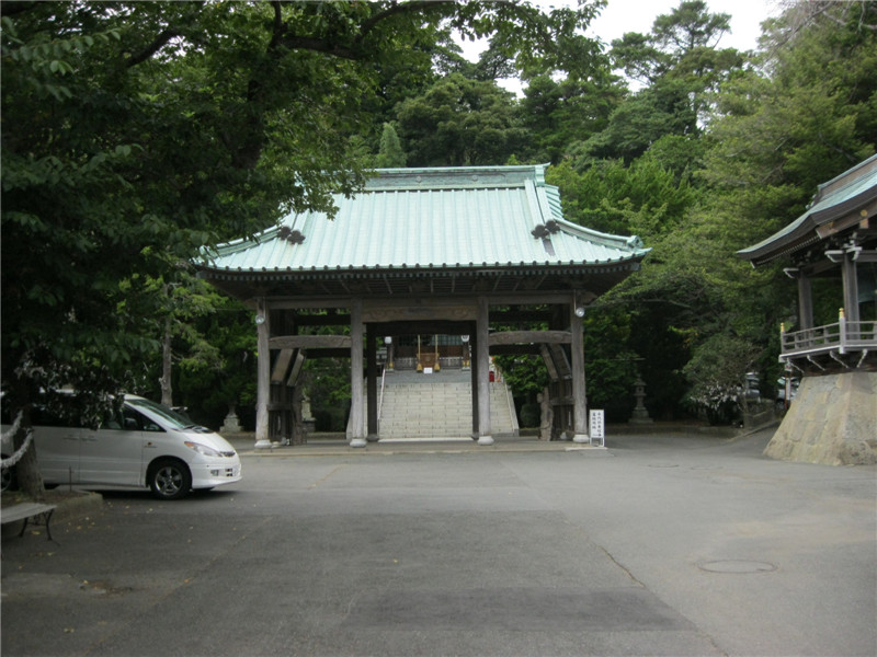 Yawata Shrine 2